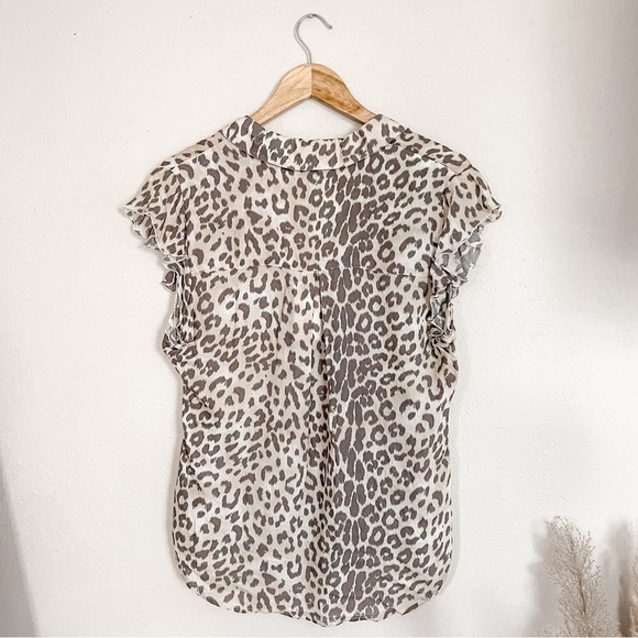 Chaser | NWT Flutter Sleeve Boho Leopard Print Button Down Top - Picture 5 of 12